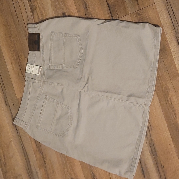 SKIRT - Picture 2 of 6